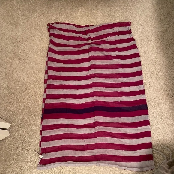 ANN Taylor Loft Infinity Scarf - Picture 7 of 8